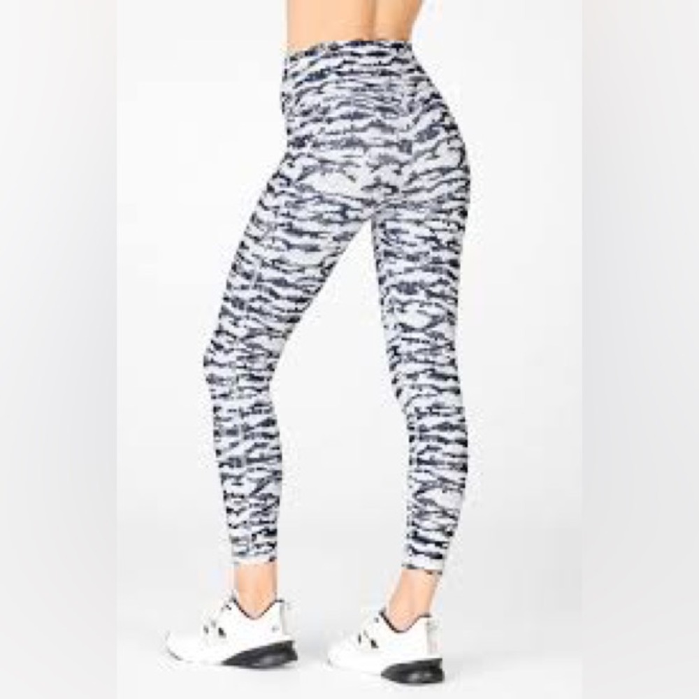 Black/White Pattern Fabletics Full Length Leggings - image 1